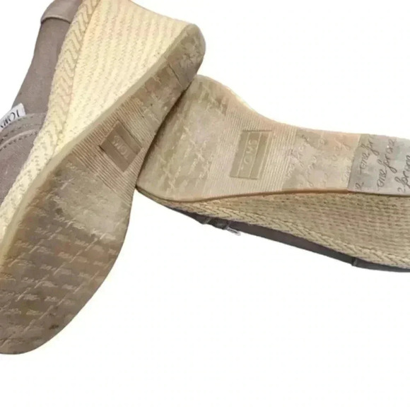 Toms Calypso Wedge Espadrille Sandal Peep Toe Taupe Grey Women's size  6 - Picture 9 of 13